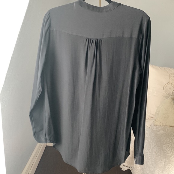 Banana Republic Silk Blouse/Tunic - Picture 3 of 3